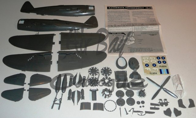 Razorback Thunderbolt/Kits/Revell - Click Image to Close