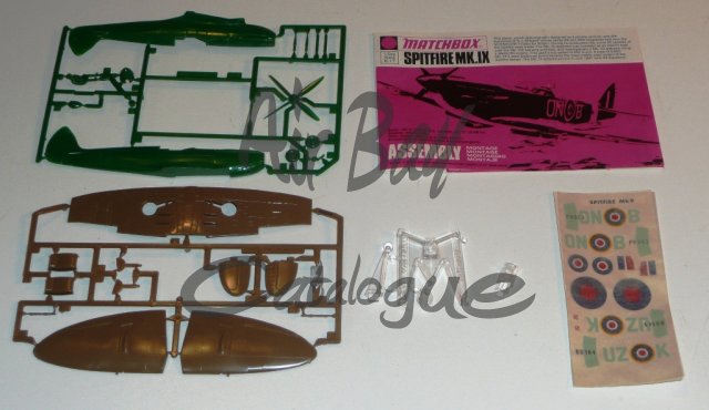 Spitfire Mk IX/Kits/Matchbox/2 - Click Image to Close