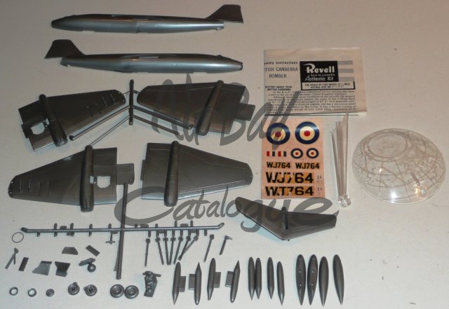 British Canberra/Kits/Revell - Click Image to Close
