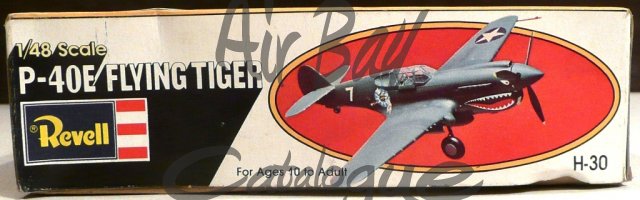 P-40E Flying Tiger/Kits/Revell/1 - Click Image to Close