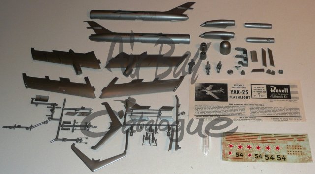 Yak 25/Kits/Revell - Click Image to Close