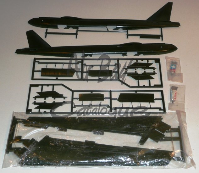 B-52D Stratofortress/Kits/Tamiya - Click Image to Close